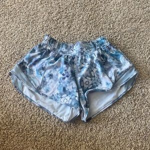 Blue Lululemon Hotty Hot shorts 2.5 inch